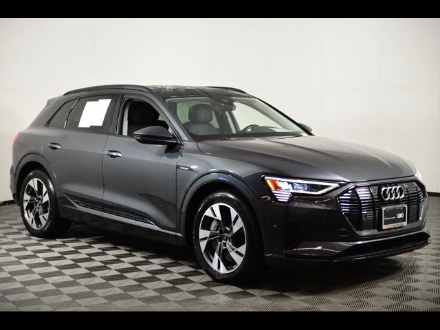 2021 Audi e-tron Premium