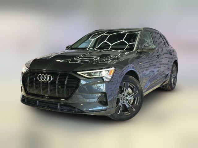 2021 Audi e-tron Premium