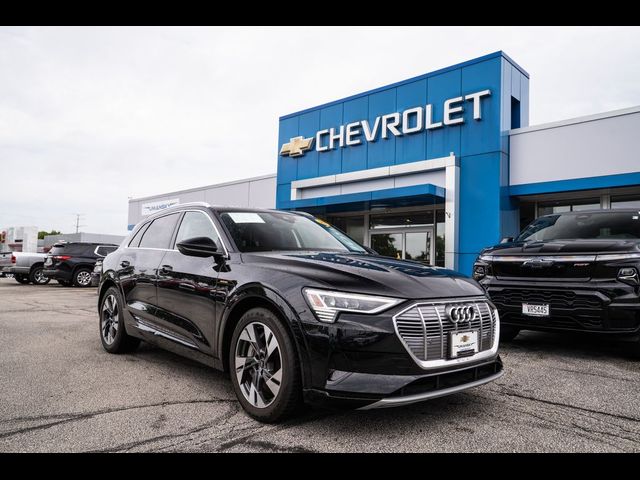 2021 Audi e-tron Premium