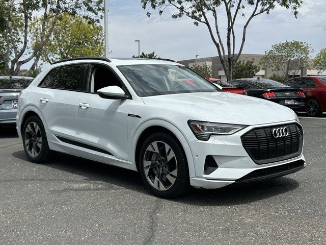 2021 Audi e-tron Premium