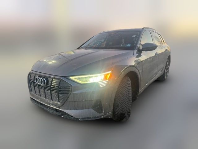 2021 Audi e-tron Premium