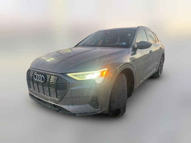 2021 Audi e-tron Premium