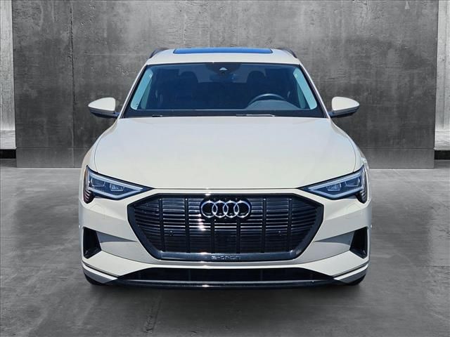 2021 Audi e-tron Premium