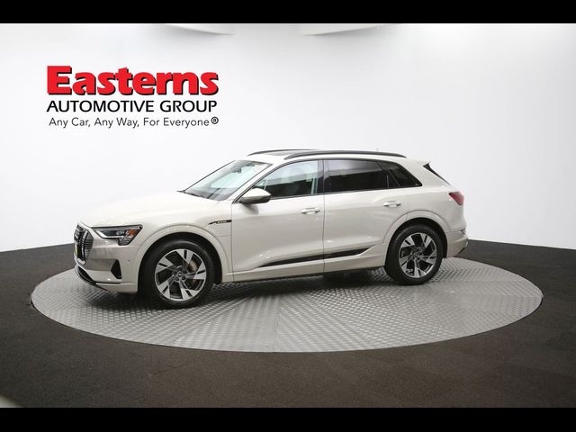 2021 Audi e-tron Premium