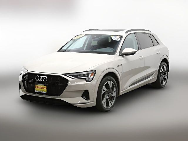 2021 Audi e-tron Premium