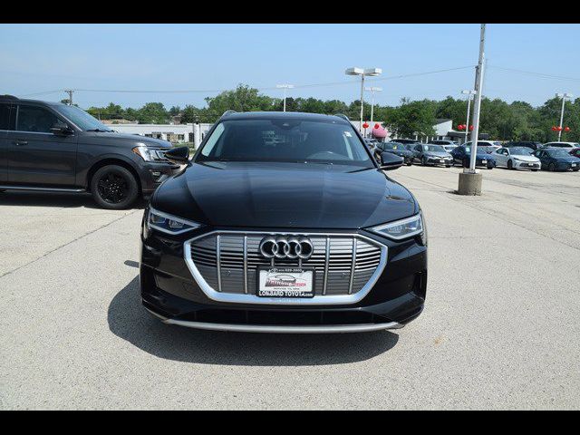 2021 Audi e-tron Premium