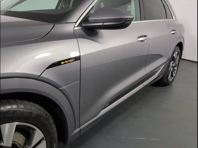 2021 Audi e-tron Premium
