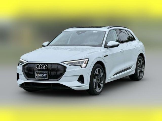 2021 Audi e-tron Premium