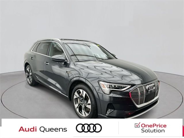 2021 Audi e-tron Premium