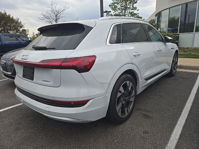 2021 Audi e-tron Premium