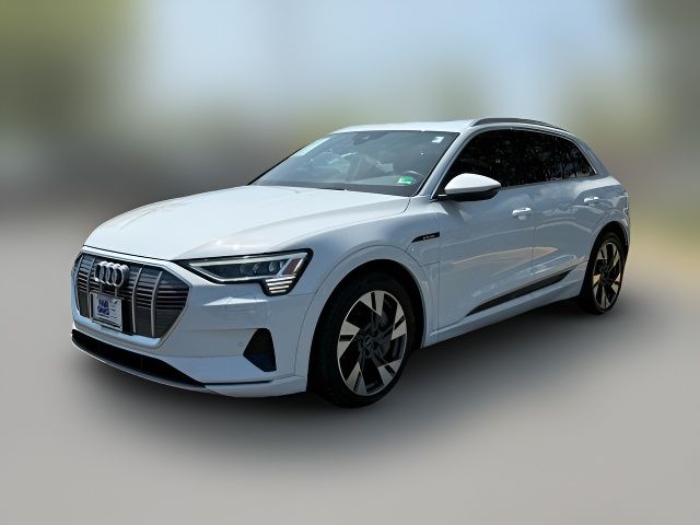 2021 Audi e-tron Premium