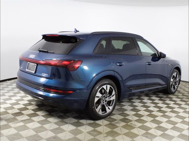 2021 Audi e-tron Premium