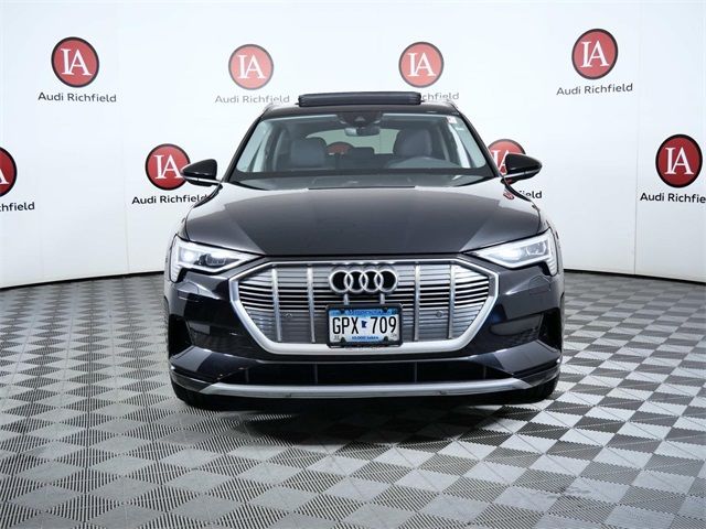 2021 Audi e-tron Premium