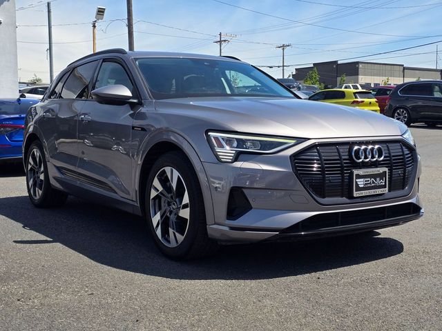 2021 Audi e-tron Premium