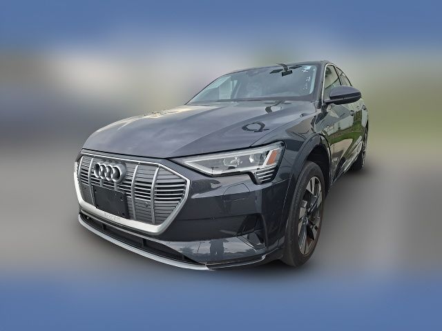 2021 Audi e-tron Premium