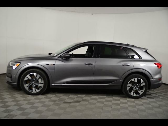 2021 Audi e-tron Premium