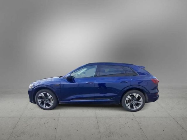 2021 Audi e-tron Premium