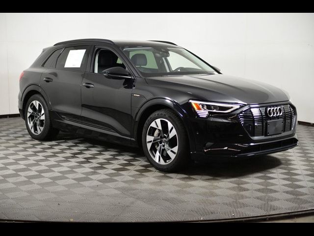 2021 Audi e-tron Premium