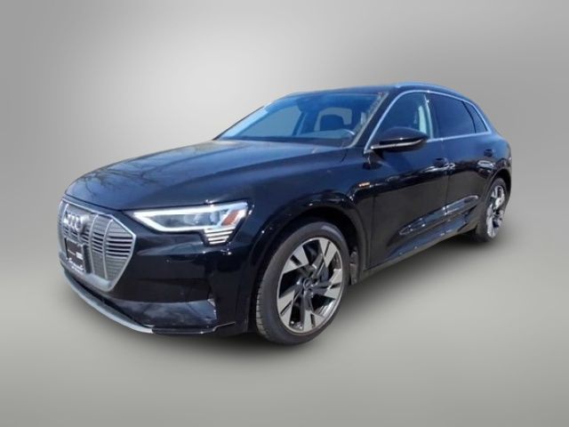 2021 Audi e-tron Premium
