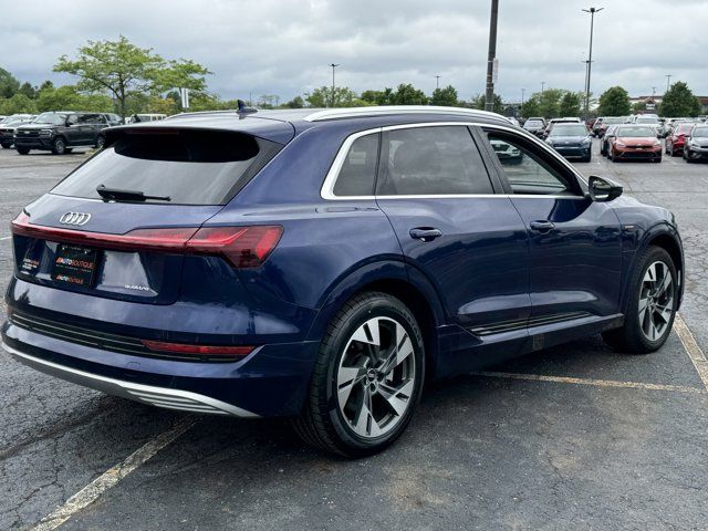 2021 Audi e-tron Premium