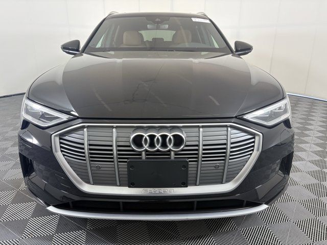 2021 Audi e-tron Premium