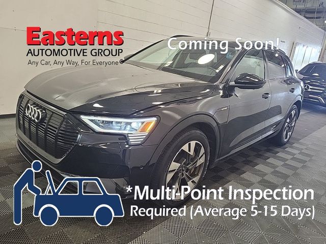 2021 Audi e-tron Premium
