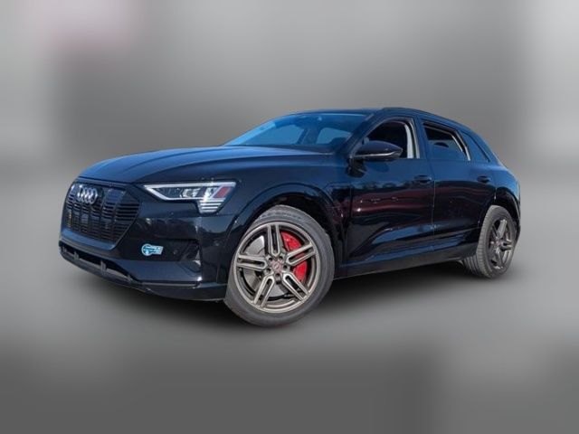 2021 Audi e-tron Premium Plus