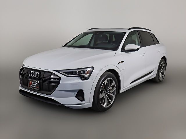 2021 Audi e-tron Premium Plus