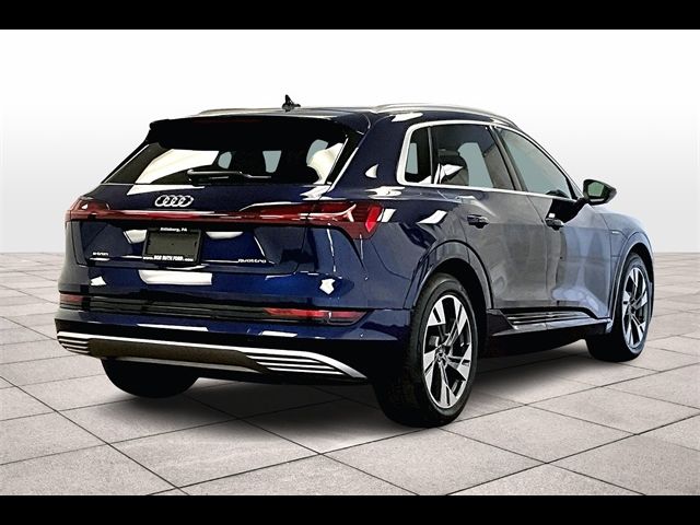 2021 Audi e-tron Premium Plus