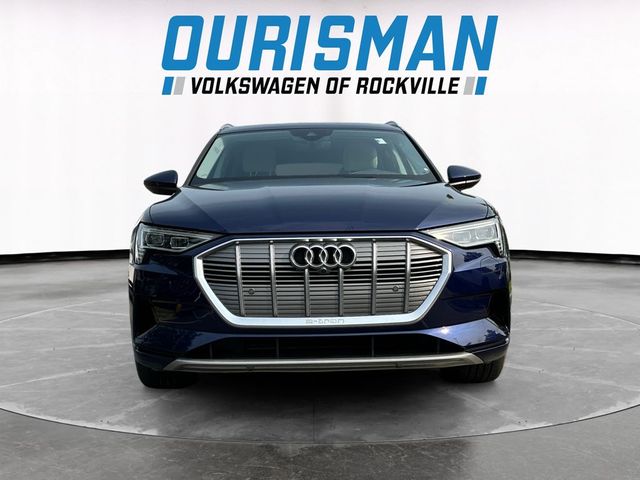 2021 Audi e-tron Premium Plus