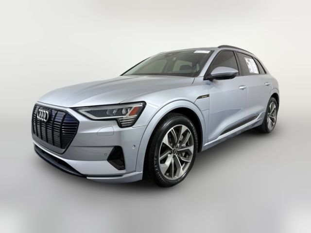 2021 Audi e-tron Premium Plus