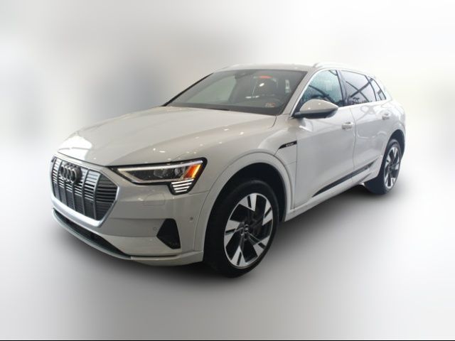 2021 Audi e-tron Premium Plus