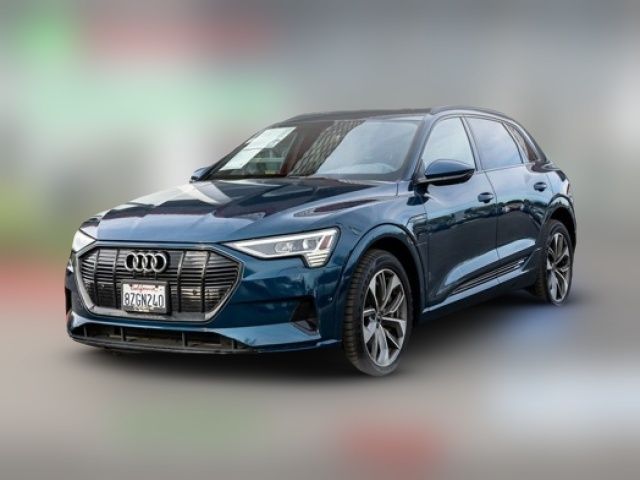 2021 Audi e-tron Premium Plus