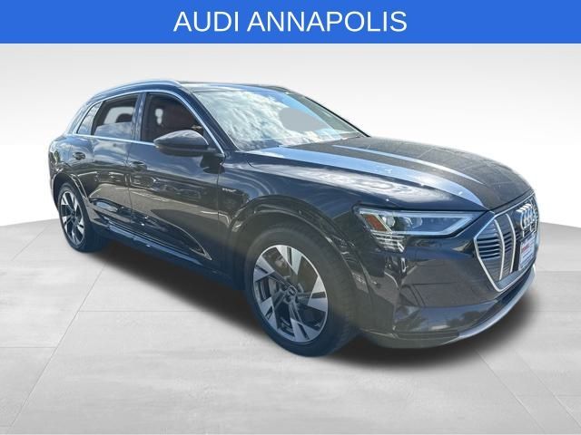 2021 Audi e-tron Premium Plus