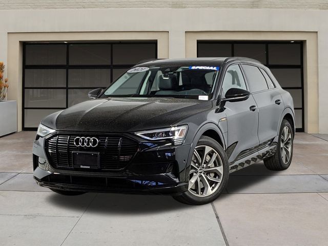 2021 Audi e-tron Premium Plus