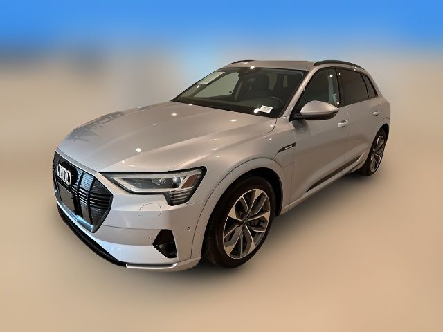 2021 Audi e-tron Premium Plus