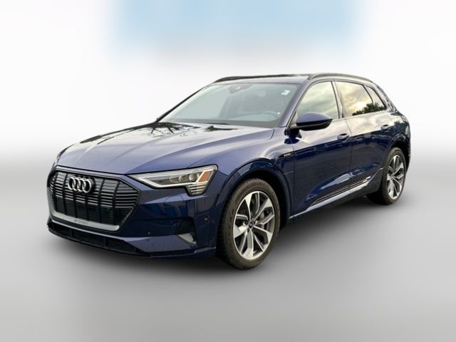 2021 Audi e-tron Premium Plus