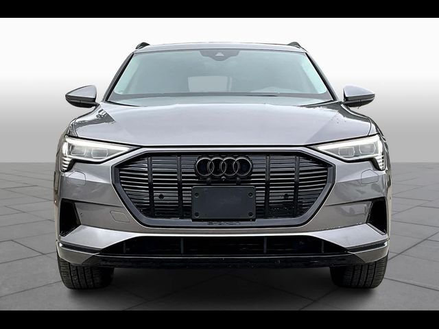 2021 Audi e-tron Premium Plus