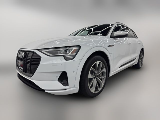 2021 Audi e-tron Premium Plus