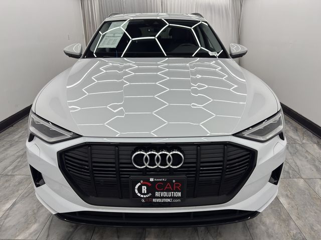 2021 Audi e-tron Premium Plus