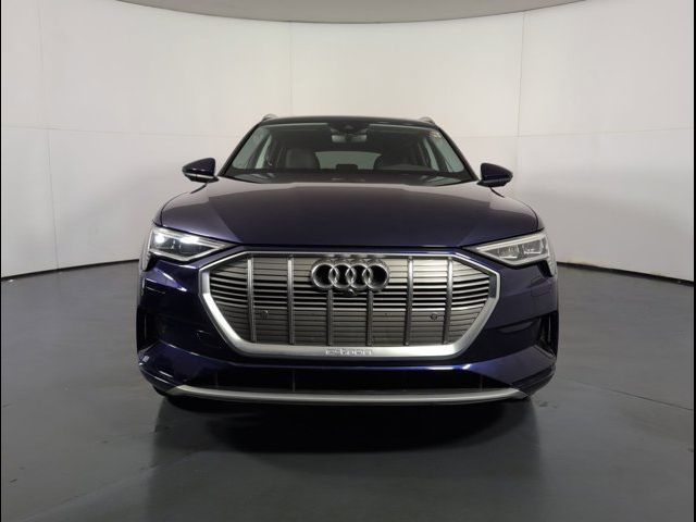 2021 Audi e-tron Premium Plus