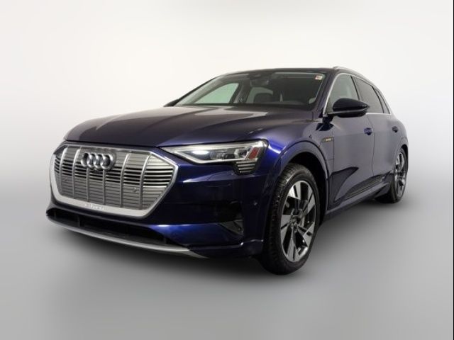 2021 Audi e-tron Premium Plus