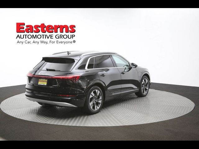 2021 Audi e-tron Premium Plus