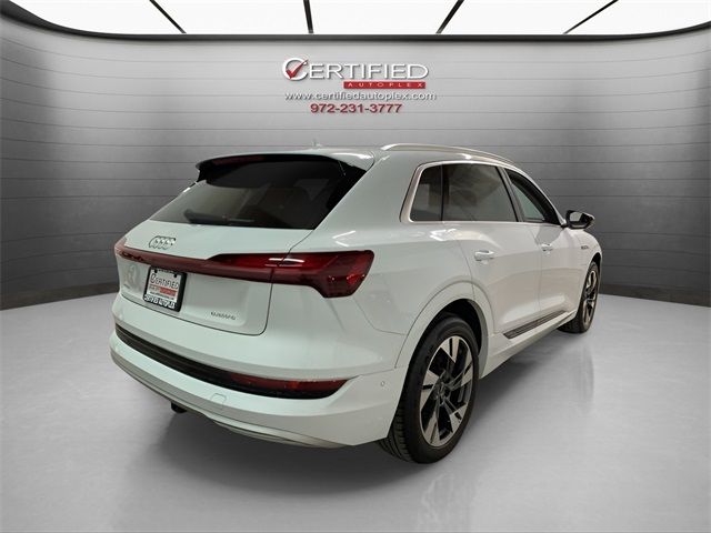 2021 Audi e-tron Premium Plus