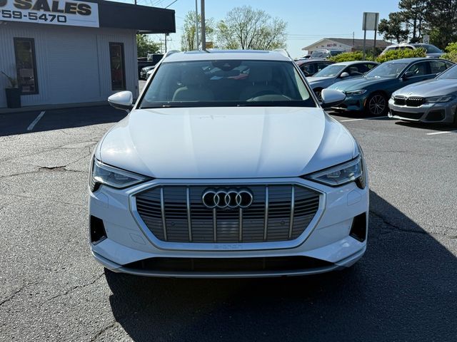 2021 Audi e-tron Premium Plus