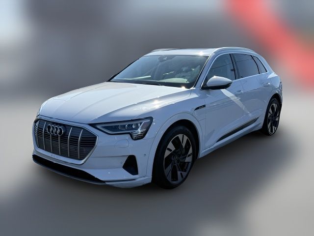 2021 Audi e-tron Premium Plus