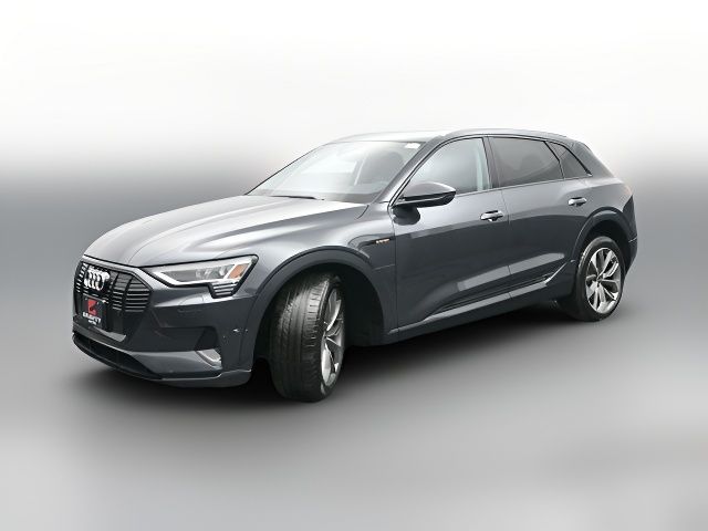 2021 Audi e-tron Premium Plus