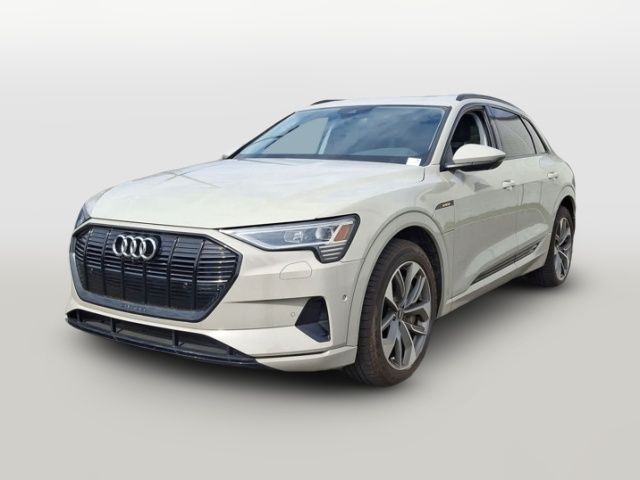 2021 Audi e-tron Premium Plus