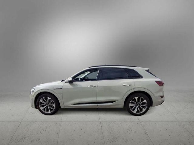 2021 Audi e-tron Premium Plus