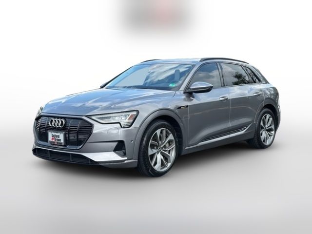 2021 Audi e-tron Premium Plus